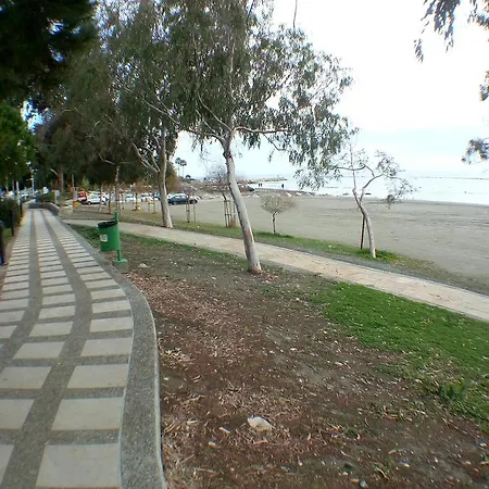 Efrosini Spacious 2 Bed Near The Beach Διαμέρισμα